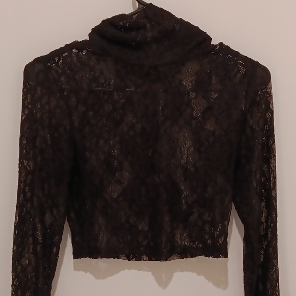 NWT, AFRM Zadie Texture Lace Crop Top in Noir - Picture 5 of 9